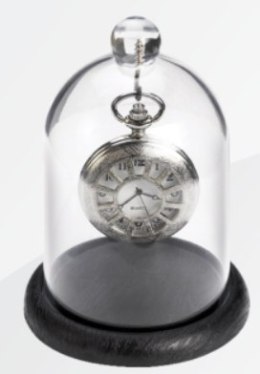 Espositore per orologi da tasca con campana in plexiglass e base in legno / Pocket watches display, plexiglass bell and wooden b